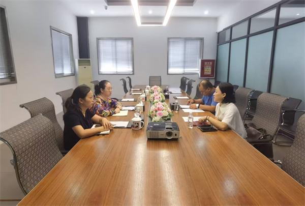 游仙区科技局深入绵阳睿谷科技服务中介，共探科技中介服务发展新路径